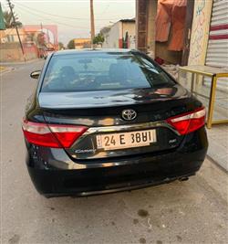 تۆیۆتا کامری